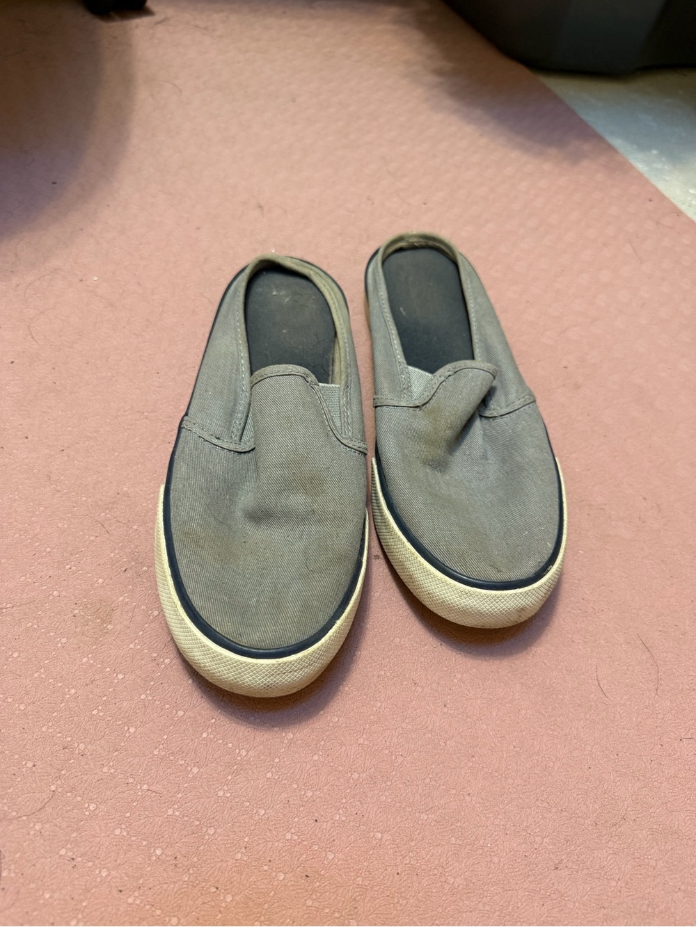 Casual Slip-On women’s Canvas Shoes in Gray
